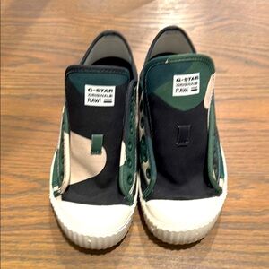G-Star Green and Black Slip-On Sneakers